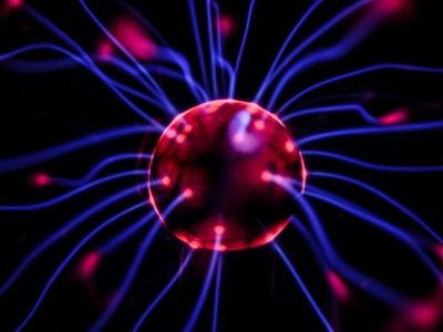 A plasma ball emanating blue lines.