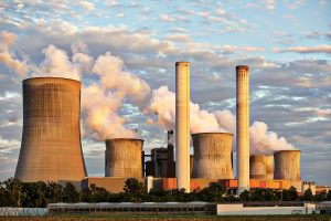 Power plants producing fossil fuels