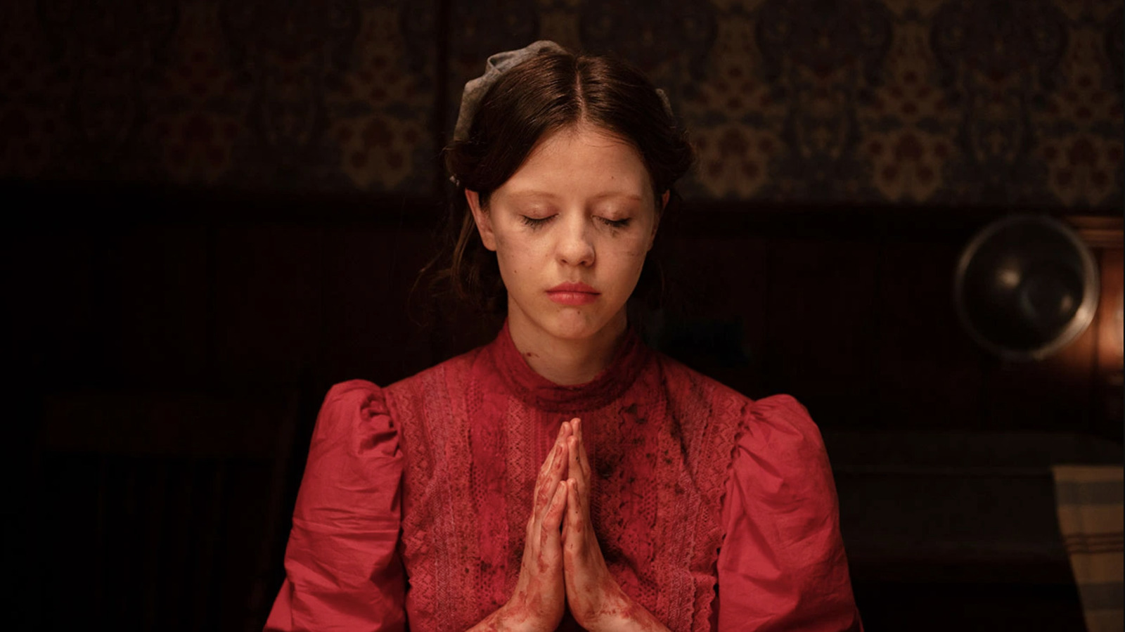 Allure of the 'Unhinged' Woman in Film and Literature