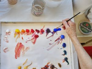 Mixing paint colours